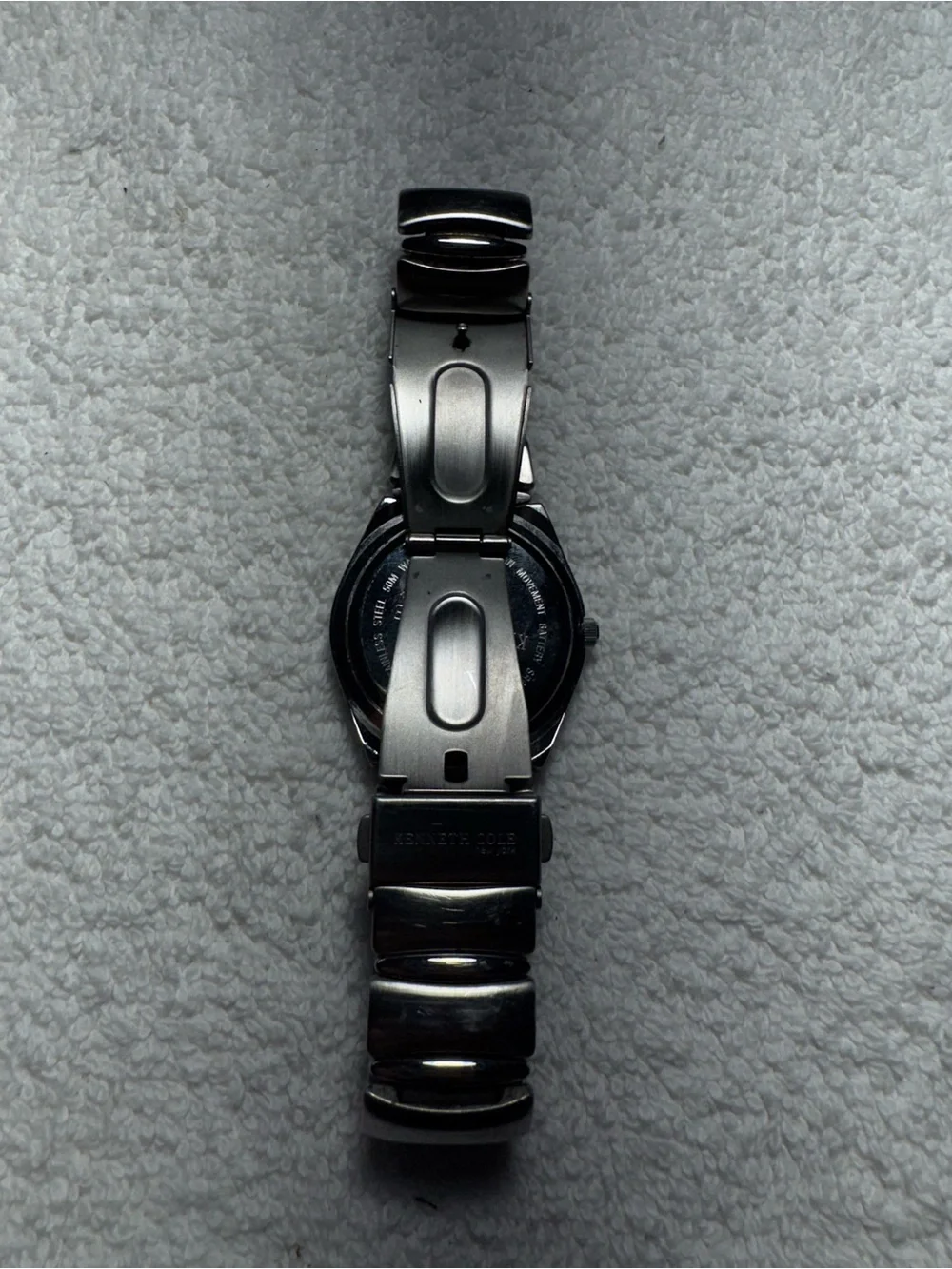 Kenneth Cole Unisex Adults KC3122 Silver Tone 34mm Quartz Analog Watch 7